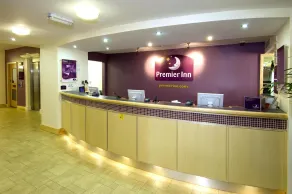 Premier Inn Torquay Seafront - Reception