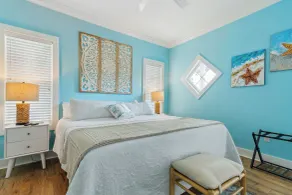 Family-friendly Pensacola Home < 1 Mi to Beach! - Interior
