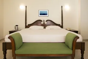 Hotel Alpana - Room