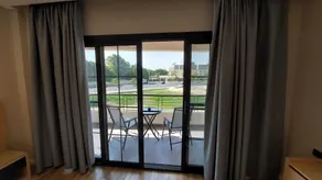 Mirage Taiaa Hotel Apartments - Udsigt fra værelset