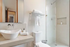 MURA Juriquilla Villa Rooftop Jacuzzi & 5 Bedrooms - Badeværelse