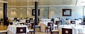 Oca Palacio De La Llorea Hotel & Spa - Restaurant