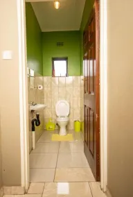 Sweet Holiday Homes - Bathroom