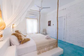 Guru Canggu Art Hotel - Rum