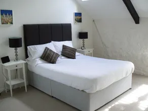 Cape Cornwall Club - Chambre