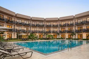 Ramada by Wyndham Sonipat Murthal - Pool