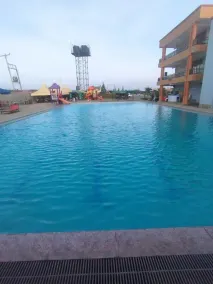Eastern Ark Hotel - Pool