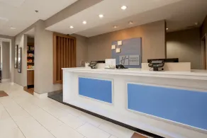 Holiday Inn Express Hotel & Suites Lenoir City Knoxville Area by IHG - Réception