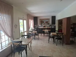 La Barune Guest House - Restaurant