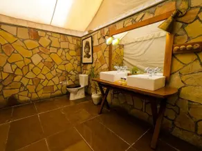 Umaria Safari Camp -Kanha National Park - Bathroom