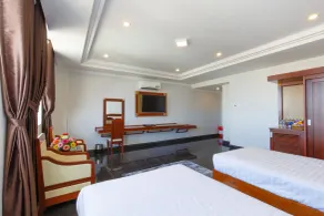 Duc Long Gia Lai Hotels & Apartment - Room