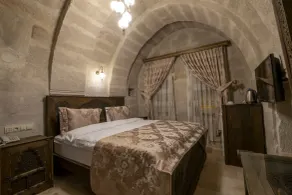 Underground Cave Suites Hotel - Room