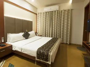 Uddhav Vilas A Family Hotel - Quarto