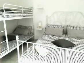 Apartamento vacacional con jardín | Ideal para trabajar remoto - Habitación