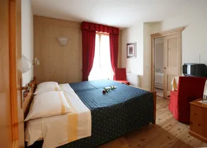 Meuble Cima Bianca Garni - Habitación