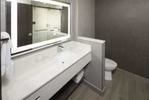 Fairfield Inn & Suites by Marriott Oklahoma City Downtown - Salle de bain