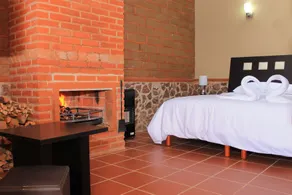 Hotel y Cabañas Mountain Lodge - Rum