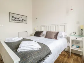 O Estável, BERKELEY - Quarto