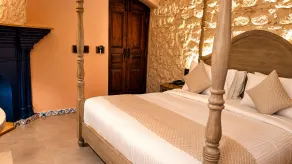 The Brigadier House - Business Hotel & Luxury Stay Haldwani - Chambre