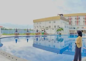 Aimas Hotel and Convention Centre - Pool