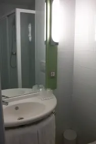 Ibis Budget Girona Costa Brava - Salle de bain