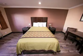 Rodeway Inn & Suites Bellflower - Chambre