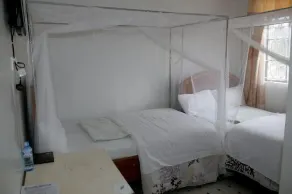 Siaya White Hotel - Værelse