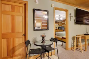 Golfer's Getaway: Hephzibah Home w/ Pool Access - Interiør