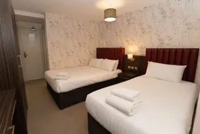 Heathrow Slough Hotel & Suites - Værelse