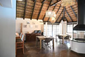 Halali Wilderness Private Game Ranch - Restaurant