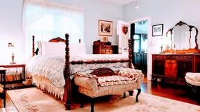 Colonial Beach Plaza Bed & Breakfast - Værelse