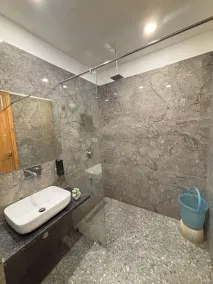 Raghuvar Hotel and Resto - Salle de bain