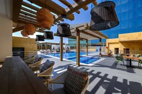 DoubleTree by Hilton Jeddah Al Andalus Mall - Pool