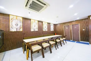 FabHotel The Residency 44 Noida - Ristorante