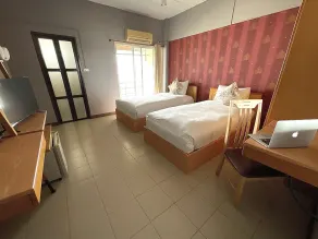 Plai And Herbs Suvarnabhumi Airport - Room