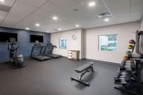 Microtel Inn & Suites by Wyndham Macedon - Salle de remise en forme