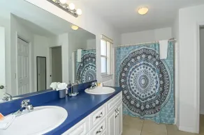 Pool home close to golf and Nature - Comfort - 4 bedroom - Badrum