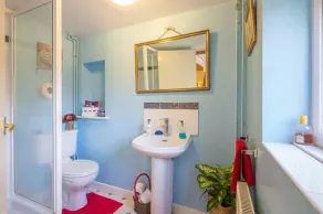 The Holly Tree - Baño