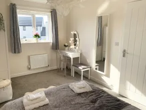 2 Boathouse Terrace - Room