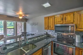 Pool Access: Condo w/ Patio in Afton - Innenbereich