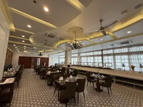 Madison Crown Hotel - Restaurant