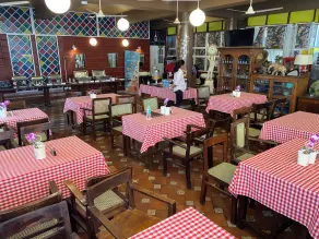 Golden Lotus Bangalore Boutique Suites - Restaurant