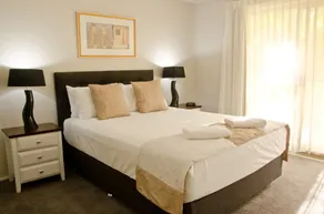 Bila Vista Kirra Beachside Apartments - Zimmer