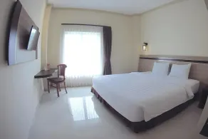 Hotel Puri Indah & Convention - Utsikt från rummet