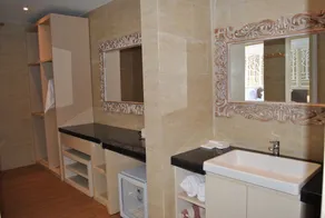 Room-kori Maharani Villas - Lagoon Pool - Bathroom