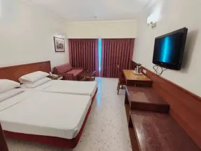 Trance Oakwood Hotel - Chambre
