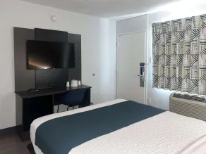 Motel 6-Tulare, CA - Chambre