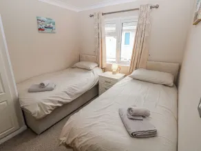 Dono's Lodge - Room