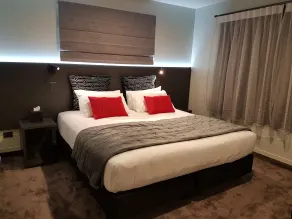 Kings On Peace - Room