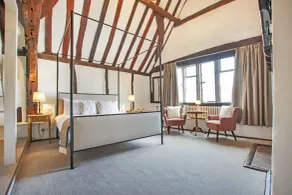 Kings Arms Hotel - Room